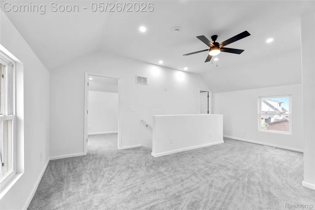 4354 S 5th Street Luna Pier City MI 48157