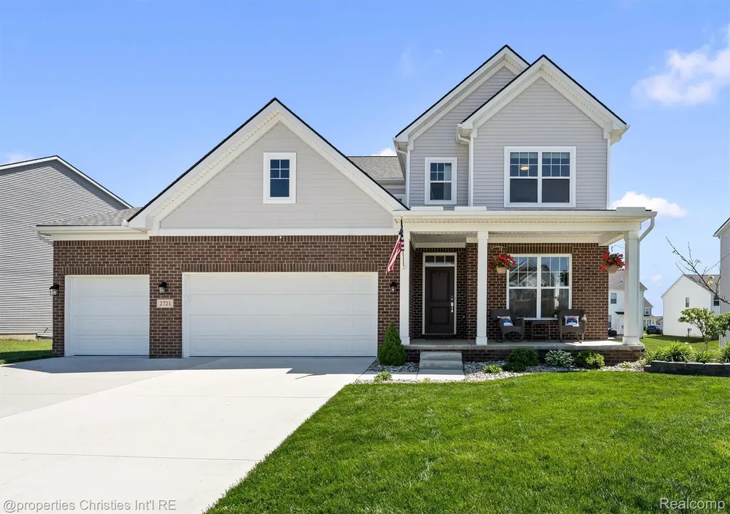 2721 Maize Loop Saline Township MI 48176