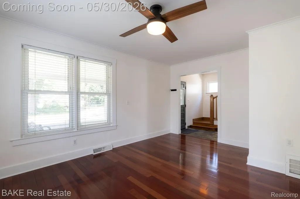 610 Blunk Street Plymouth City MI 48170