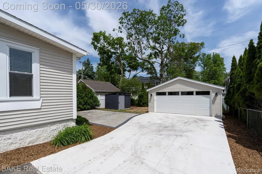 610 Blunk Street Plymouth City MI 48170
