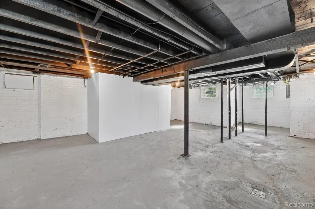 12676 Wyoming Avenue Detroit City MI 48238