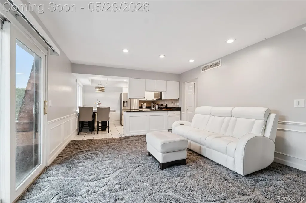25440 Quarter Deck Street Harrison Charter Township MI 48045