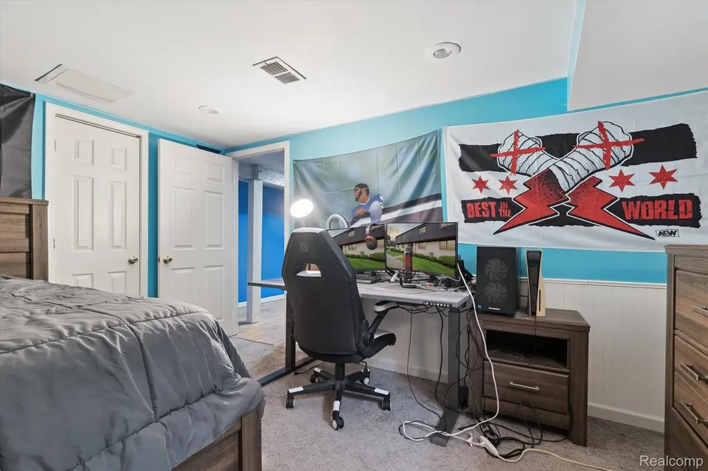25440 Quarter Deck Street Harrison Charter Township MI 48045