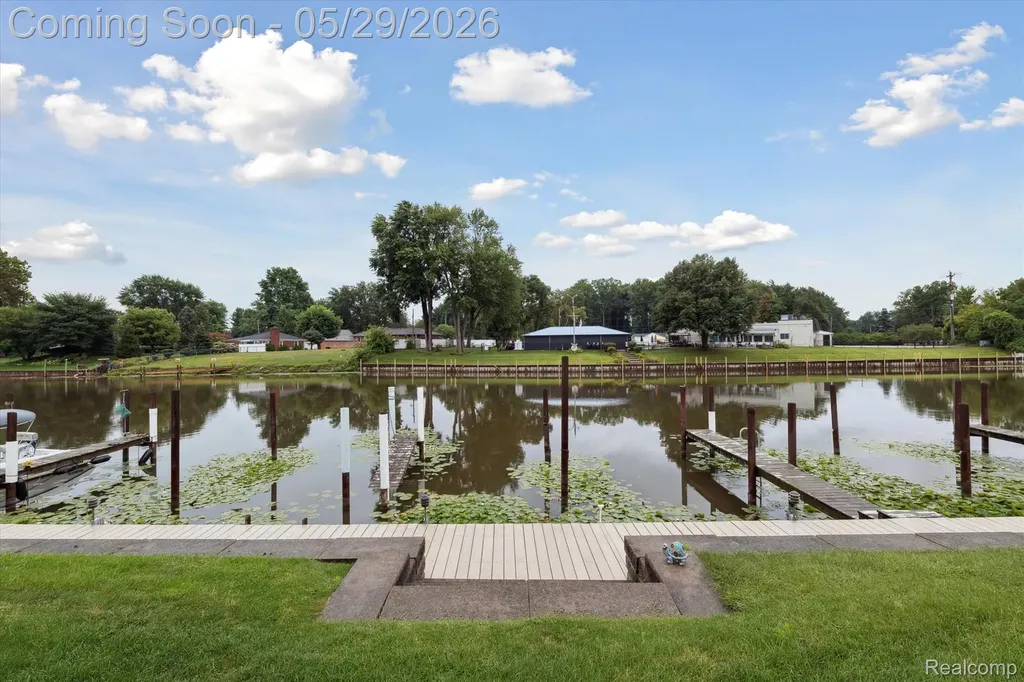 25440 Quarter Deck Street Harrison Charter Township MI 48045
