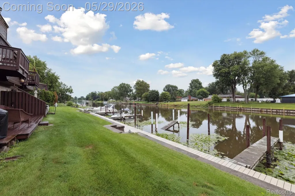25440 Quarter Deck Street Harrison Charter Township MI 48045