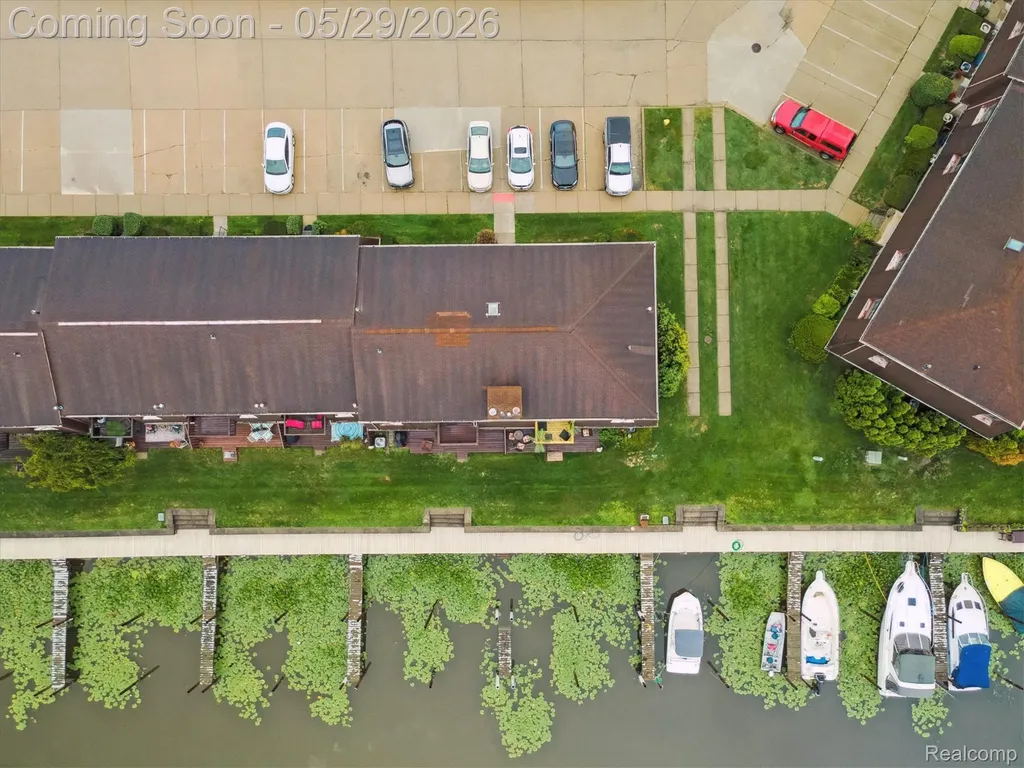 25440 Quarter Deck Street Harrison Charter Township MI 48045
