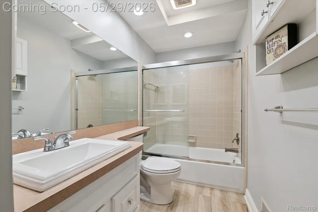 25440 Quarter Deck Street Harrison Charter Township MI 48045