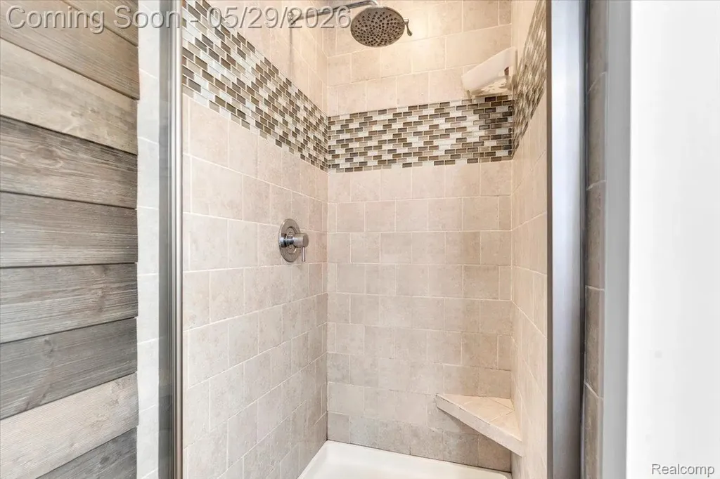 1219 Chelsea Boulevard Oxford Charter Township MI 48371