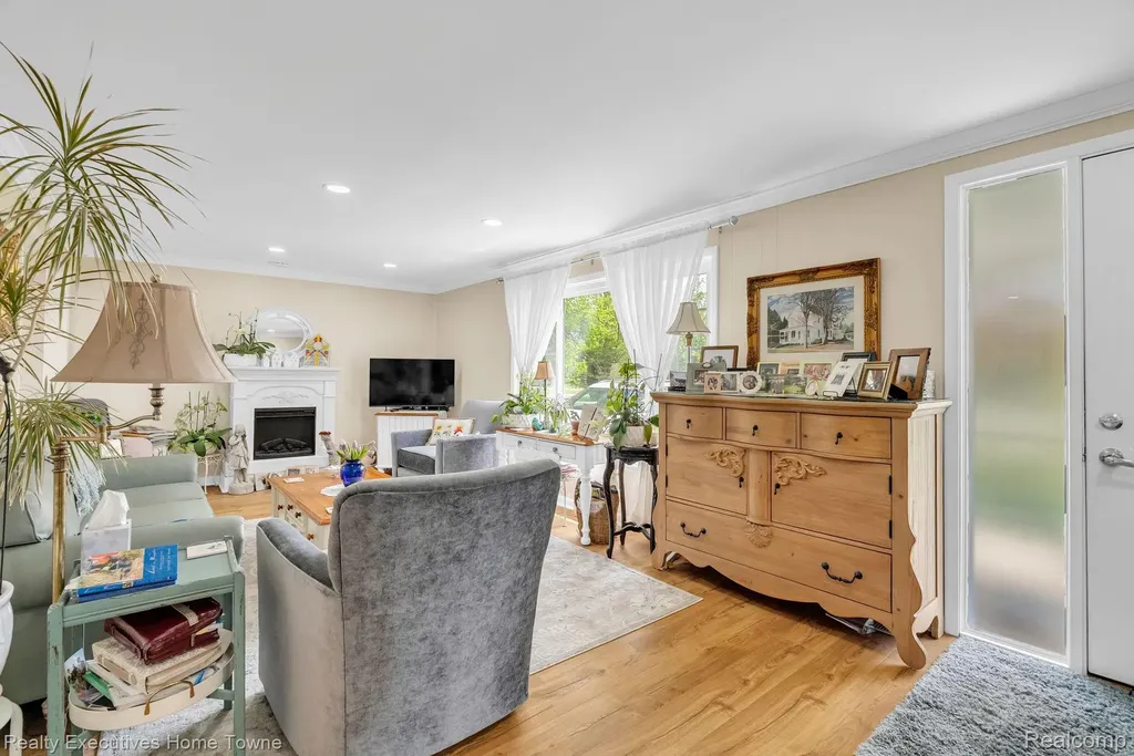 5938 Avalon Circle Lexington Township MI 48450