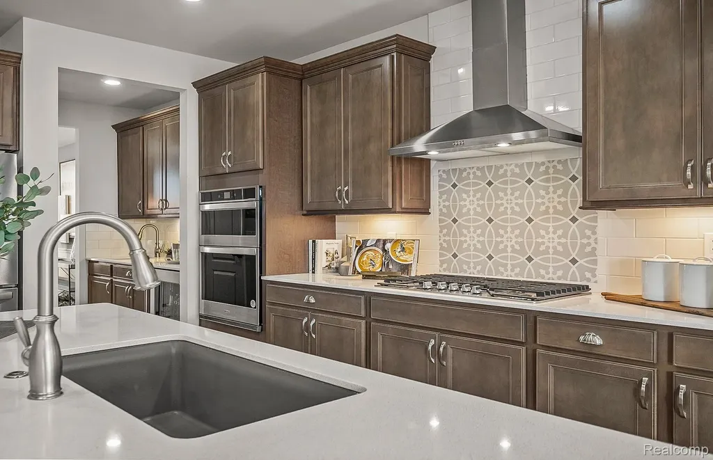 59584 Schuss Gully Drive Lyon Charter Township MI 48165