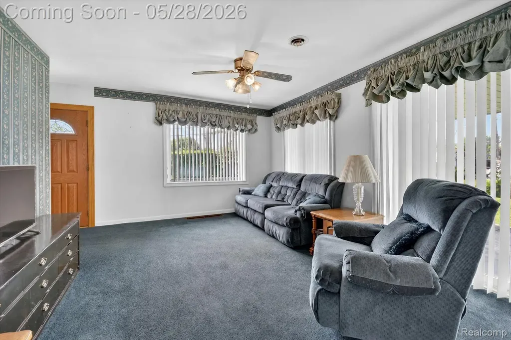 29886 Pointe Drive Gibraltar City MI 48173