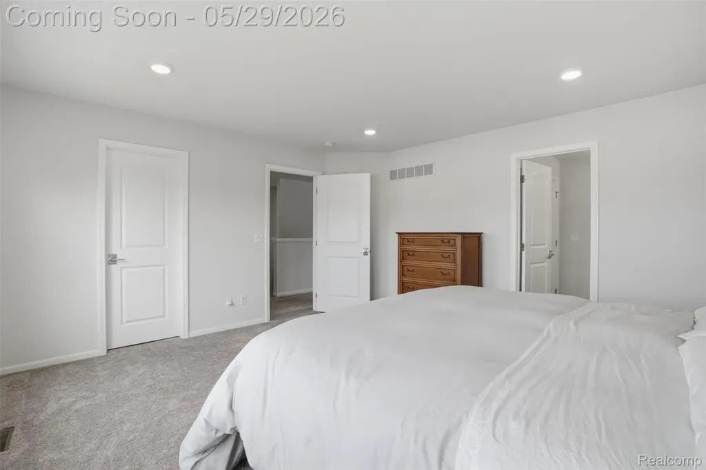8446 Sandhill Court White Lake Charter Township MI 48386