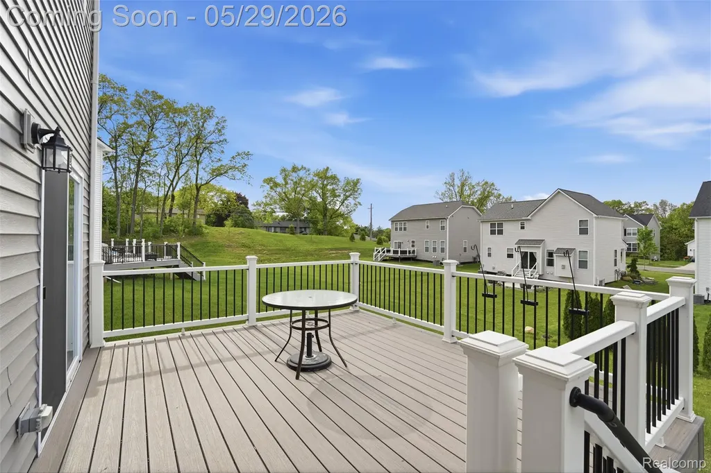 8446 Sandhill Court White Lake Charter Township MI 48386