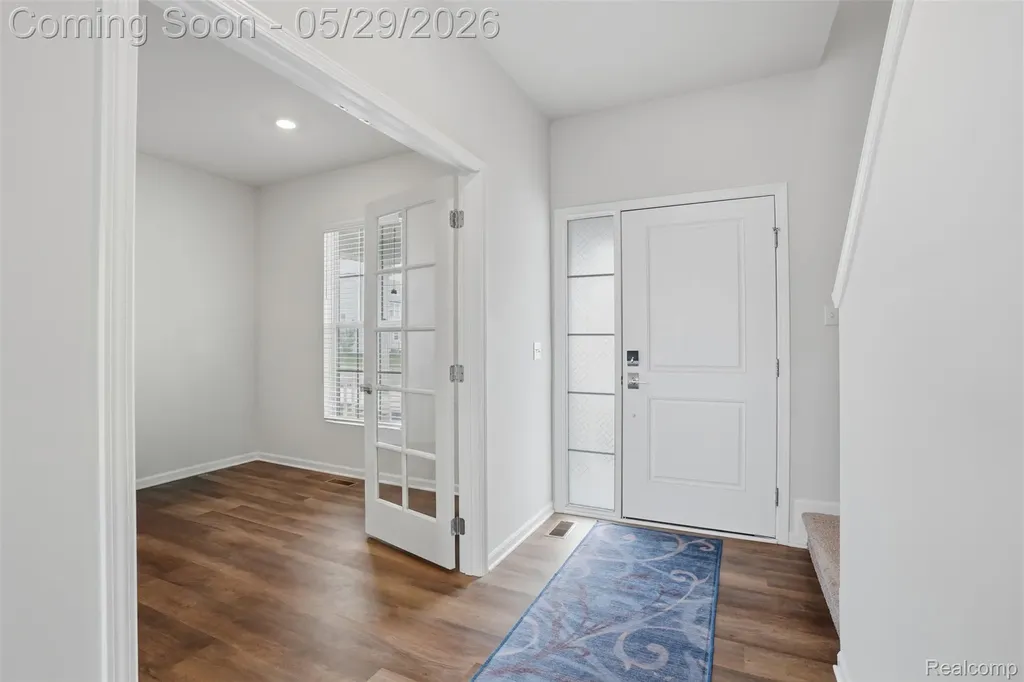 8446 Sandhill Court White Lake Charter Township MI 48386