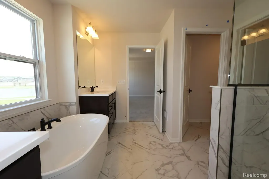61717 Hevel Lane Washington Township MI 48094