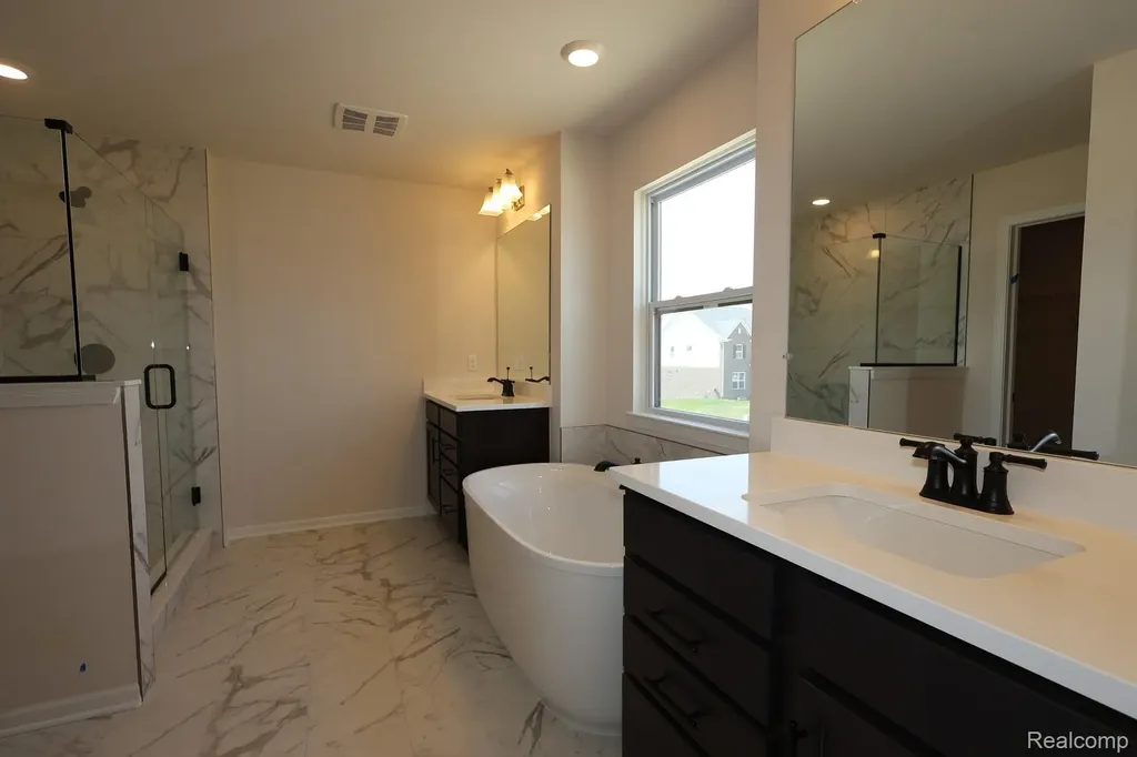 61717 Hevel Lane Washington Township MI 48094