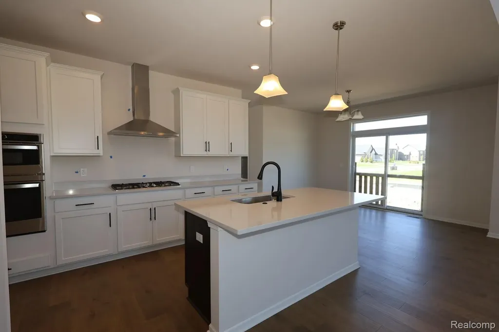 61717 Hevel Lane Washington Township MI 48094