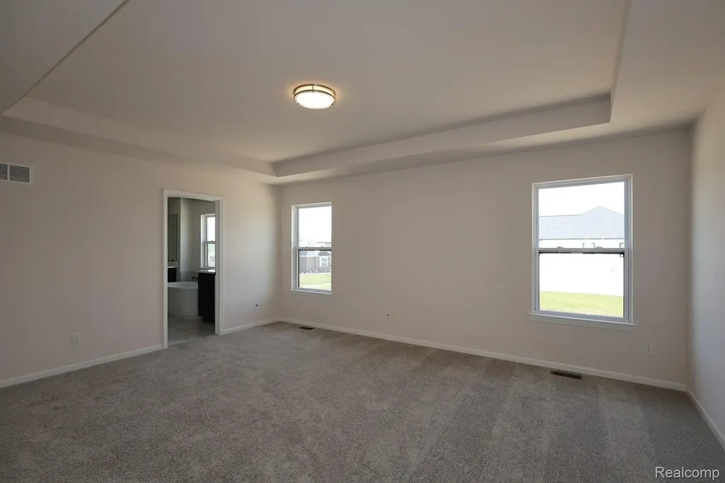 61717 Hevel Lane Washington Township MI 48094