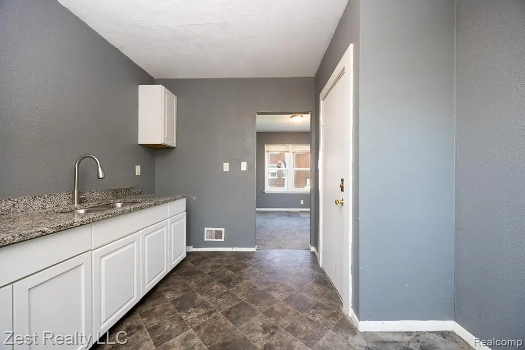 3795 Kendall Street Detroit City MI 48238