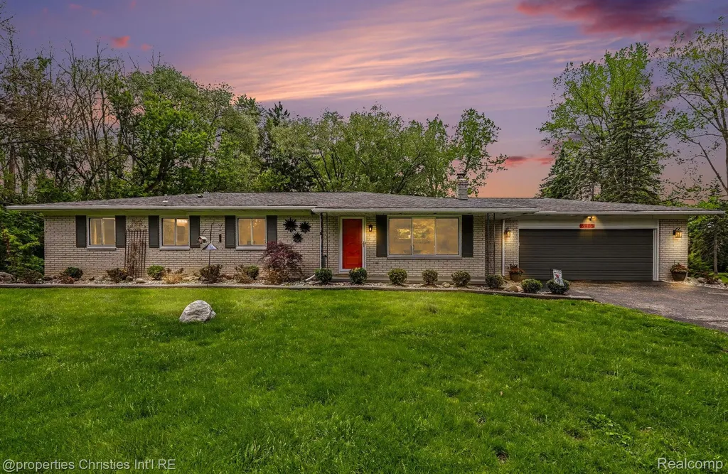 6905 W Church Street Independence Charter Township MI 48346