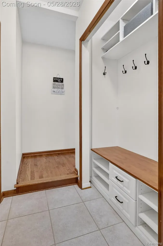 4409 Deacon Court Troy City MI 48098