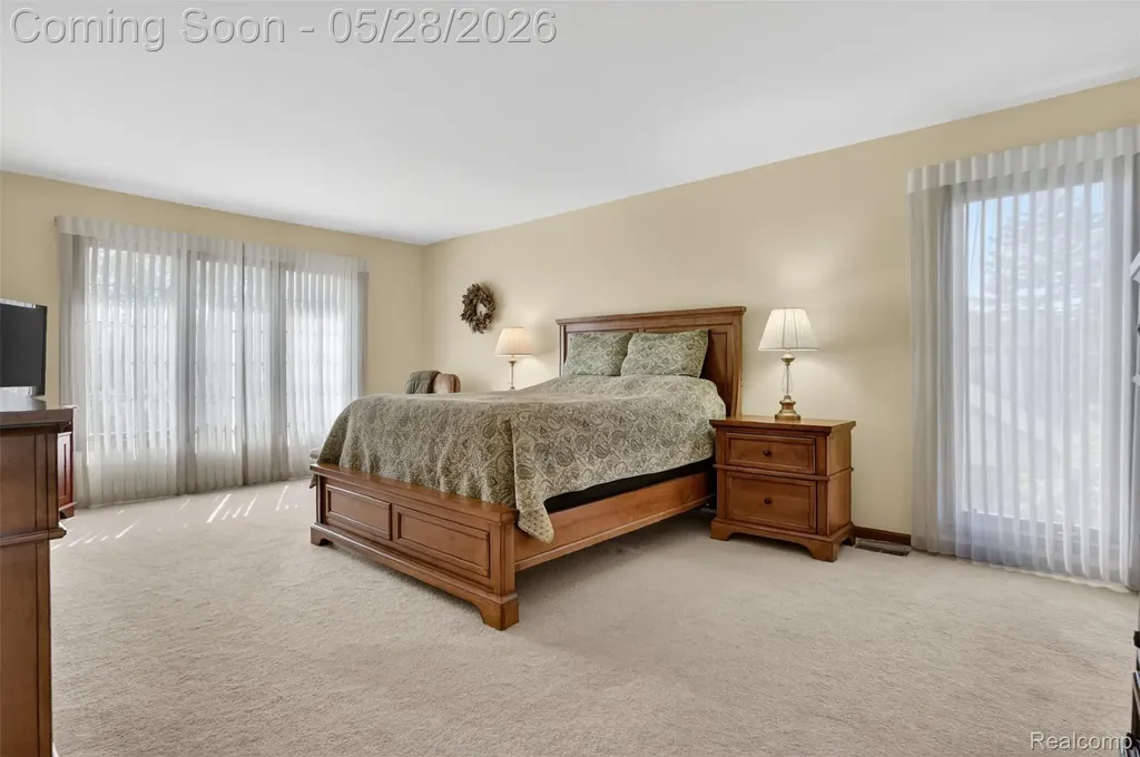 4409 Deacon Court Troy City MI 48098