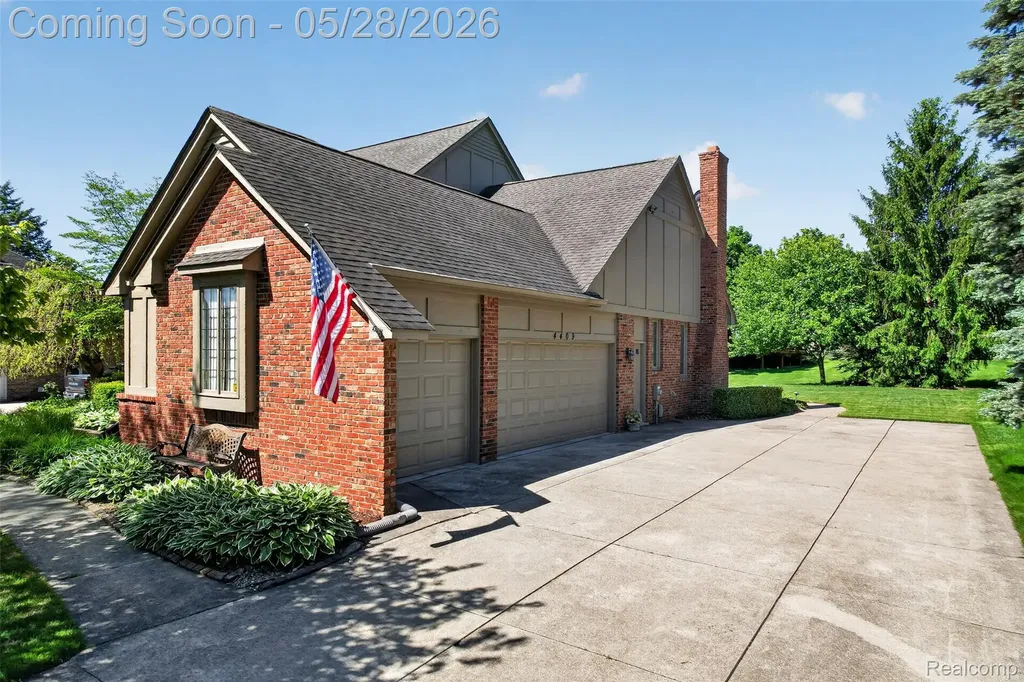 4409 Deacon Court Troy City MI 48098