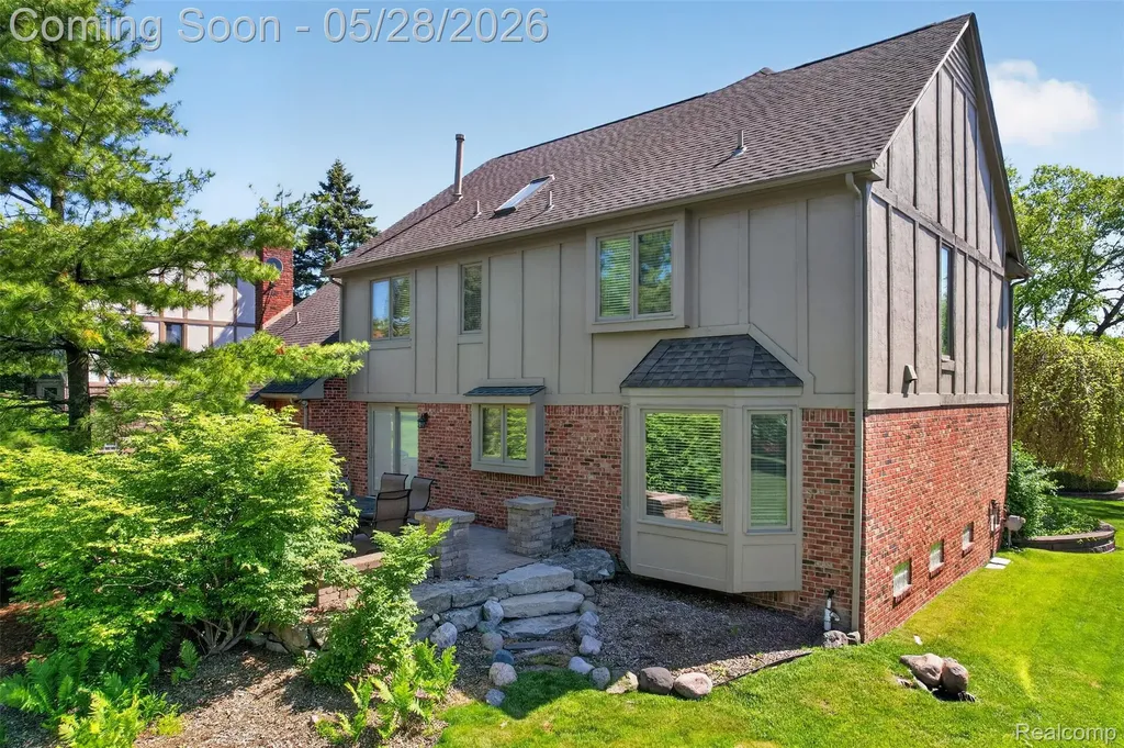 4409 Deacon Court Troy City MI 48098