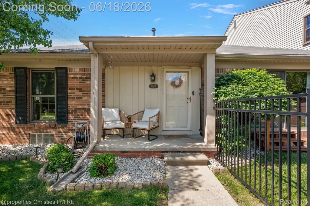 41374 Southwind Drive Canton Charter Township MI 48188