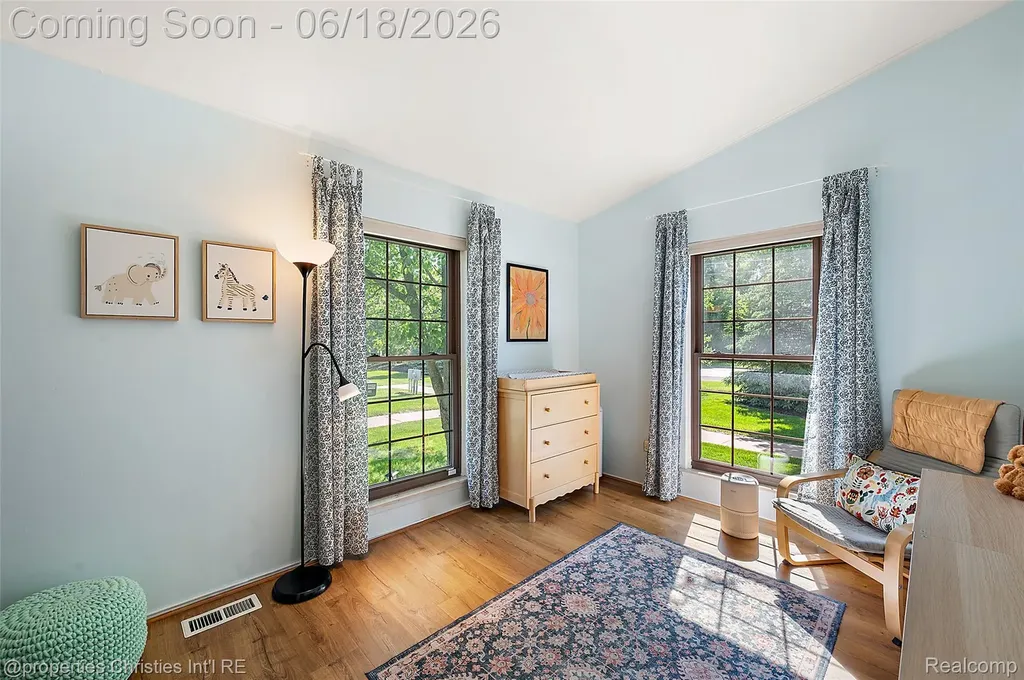 41374 Southwind Drive Canton Charter Township MI 48188