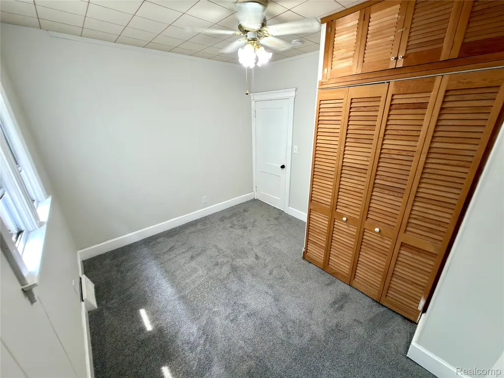 114 Pine Street River Rouge City MI 48218