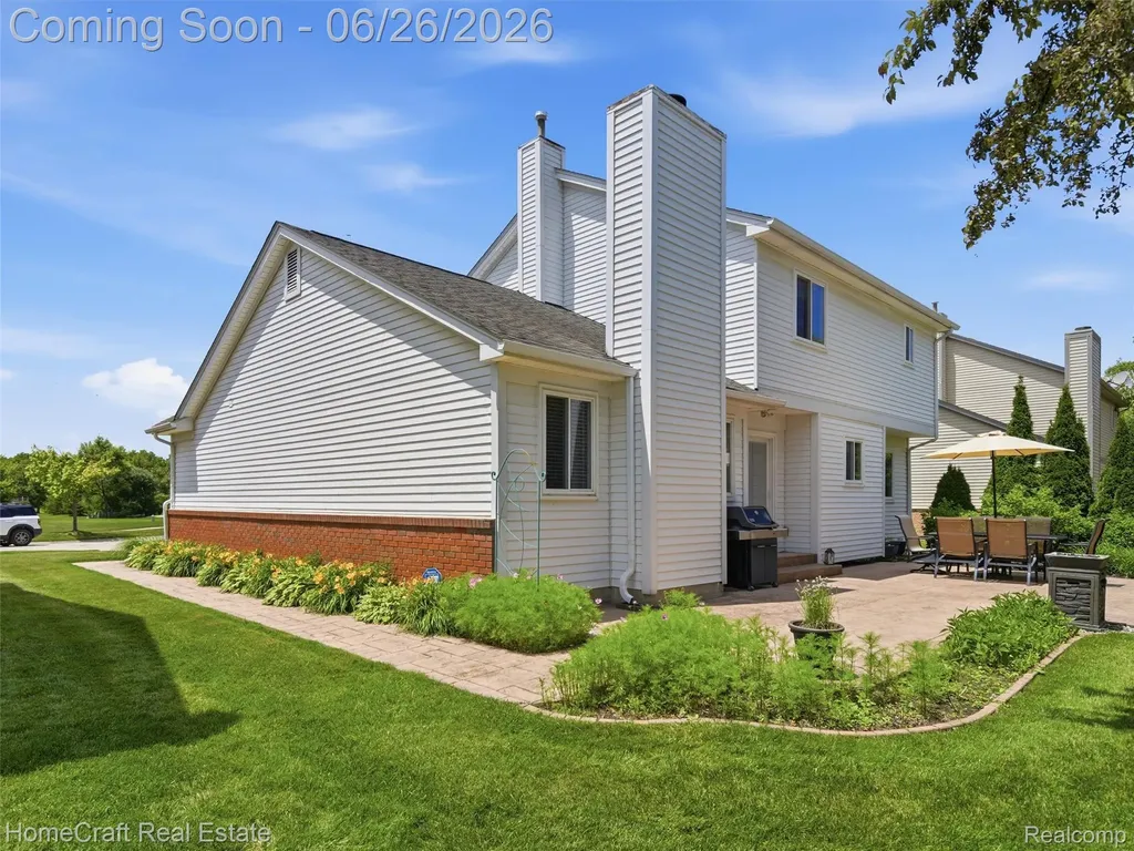 3383 Milcroft Court Canton Charter Township MI 48188