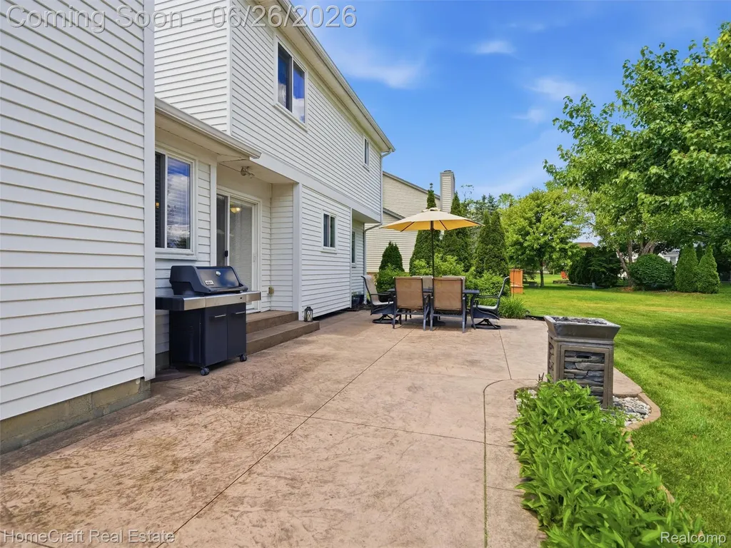 3383 Milcroft Court Canton Charter Township MI 48188