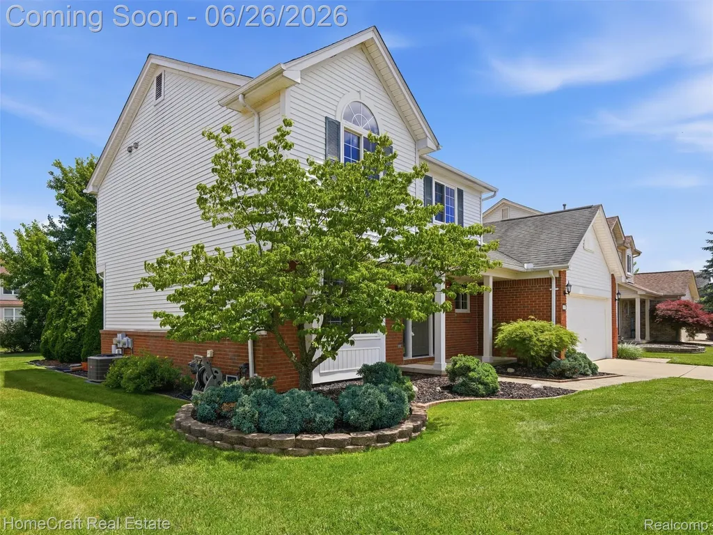 3383 Milcroft Court Canton Charter Township MI 48188