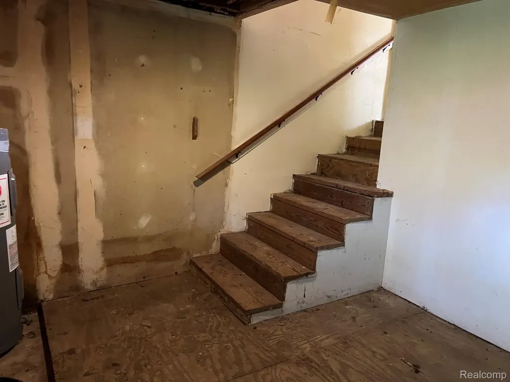 180 Fonda Drive Deerfield Township MI 48421