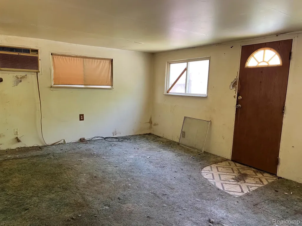 180 Fonda Drive Deerfield Township MI 48421