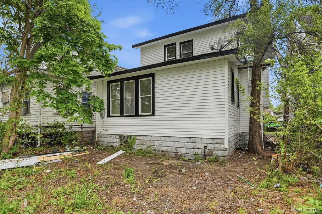2353 Richton Street Detroit City MI 48206