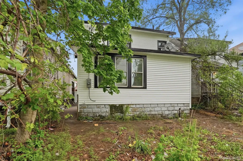 2353 Richton Street Detroit City MI 48206