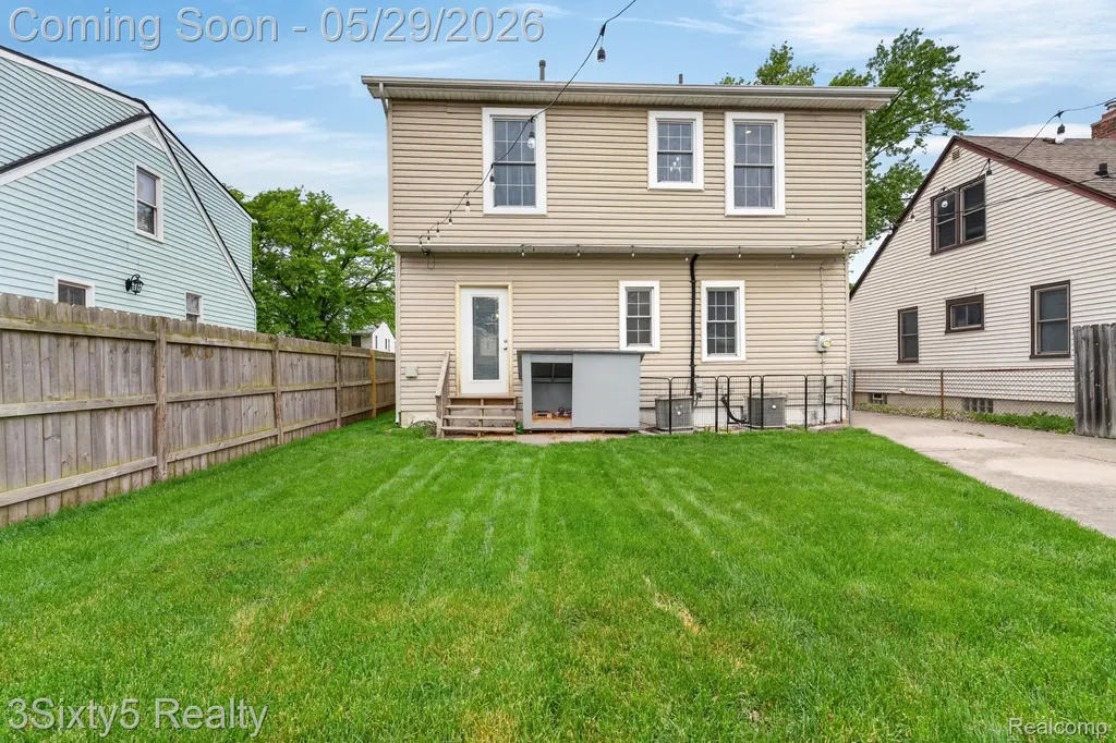 1441 19th Street Wyandotte City MI 48192