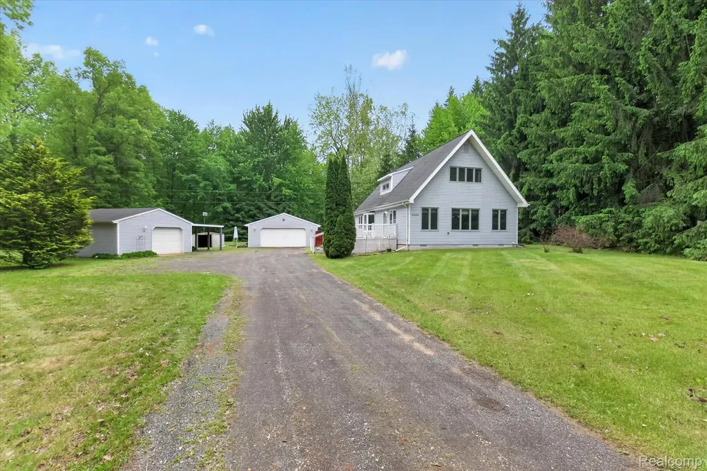 41303 Harris Road Sumpter Township MI 48111