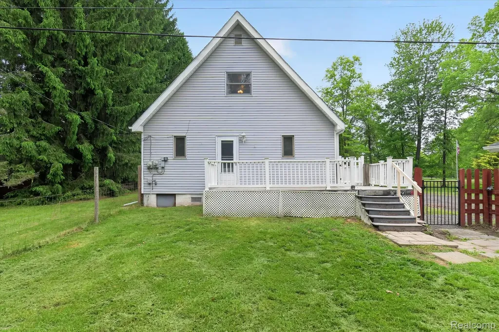41303 Harris Road Sumpter Township MI 48111