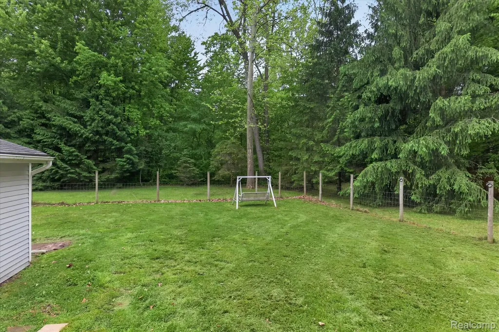 41303 Harris Road Sumpter Township MI 48111