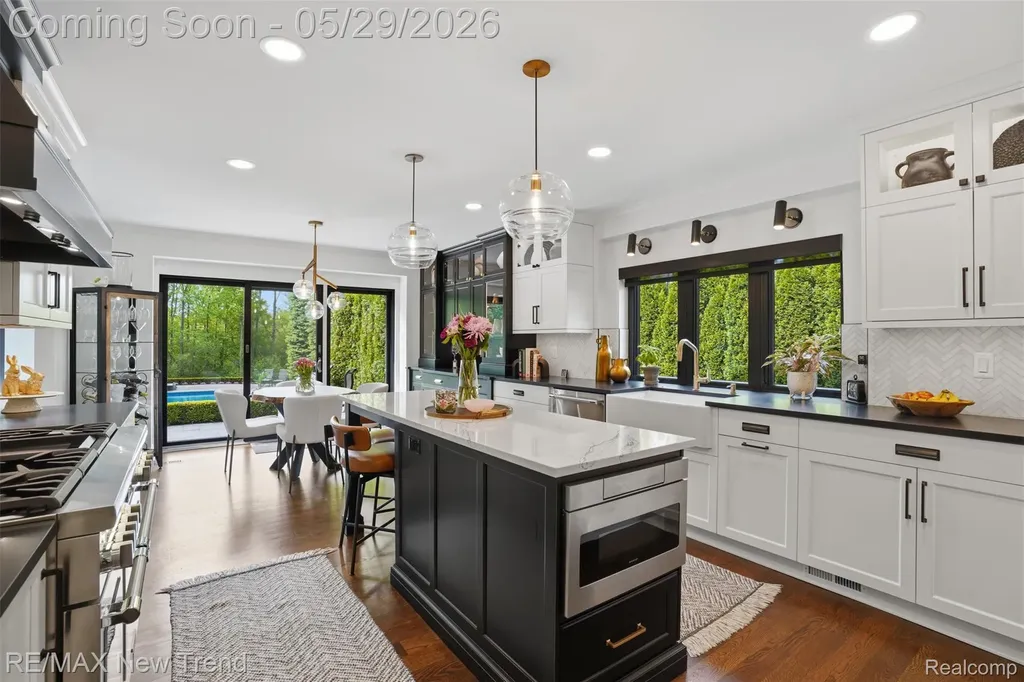 1890 Spruce Drive Commerce Charter Township MI 48390
