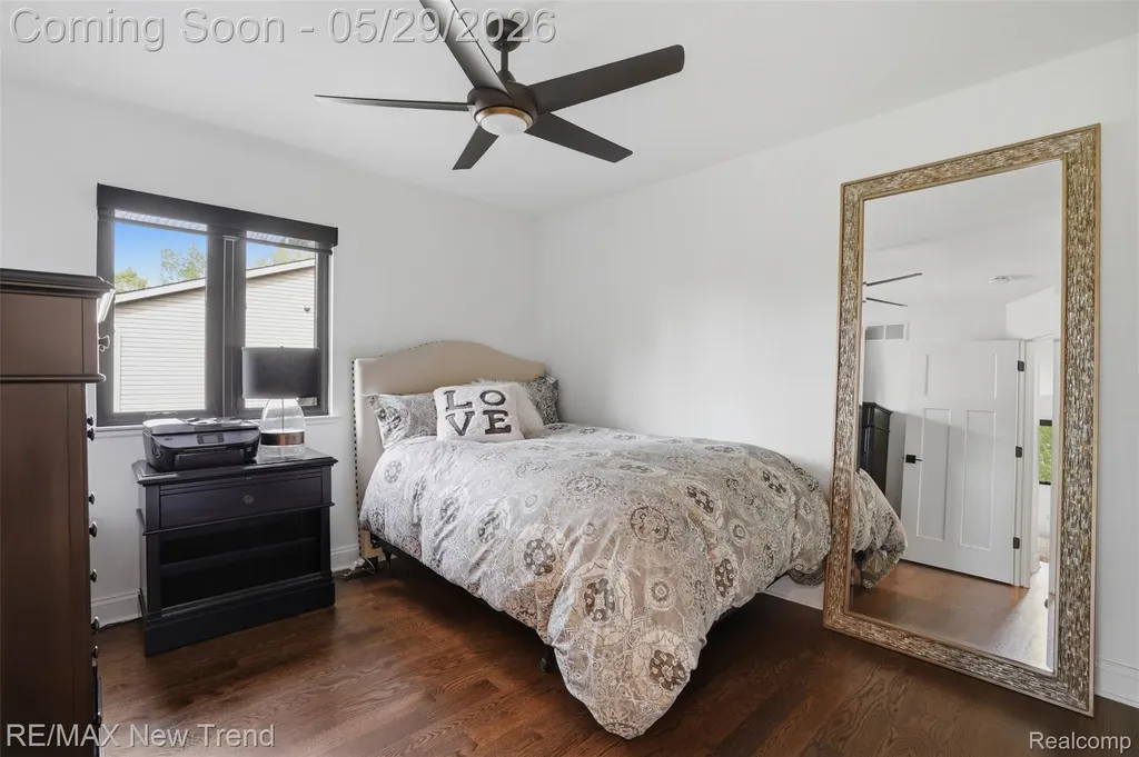 1890 Spruce Drive Commerce Charter Township MI 48390