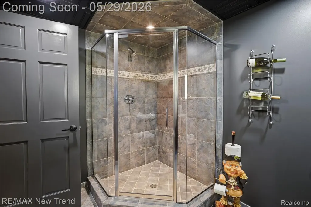 1890 Spruce Drive Commerce Charter Township MI 48390