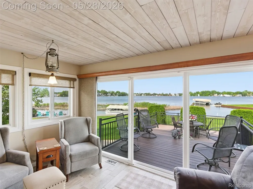 12099 Torrey Road Fenton Charter Township MI 48430
