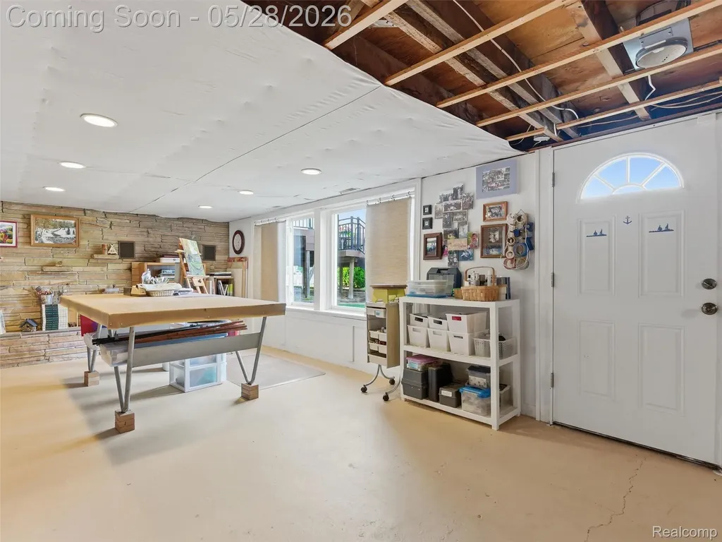 12099 Torrey Road Fenton Charter Township MI 48430