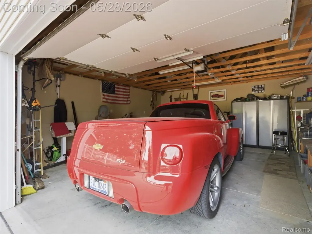 12099 Torrey Road Fenton Charter Township MI 48430