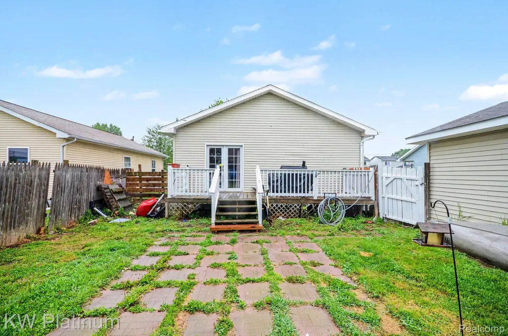 146 Rural Street Port Huron City MI 48060