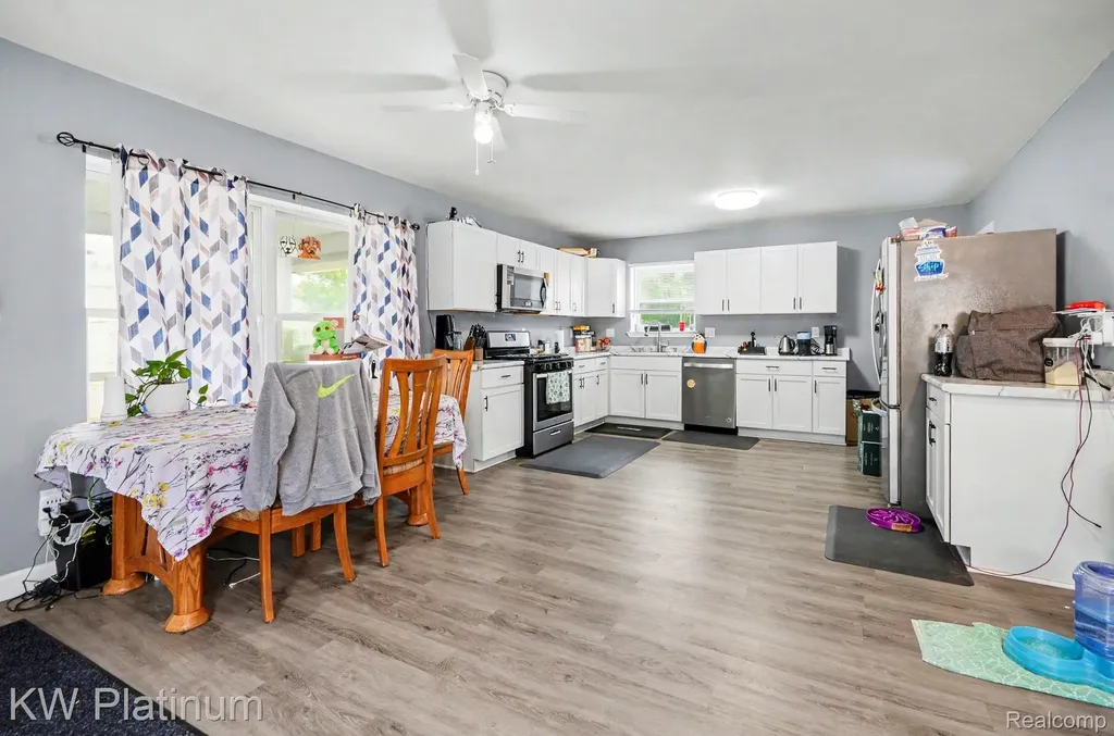 146 Rural Street Port Huron City MI 48060
